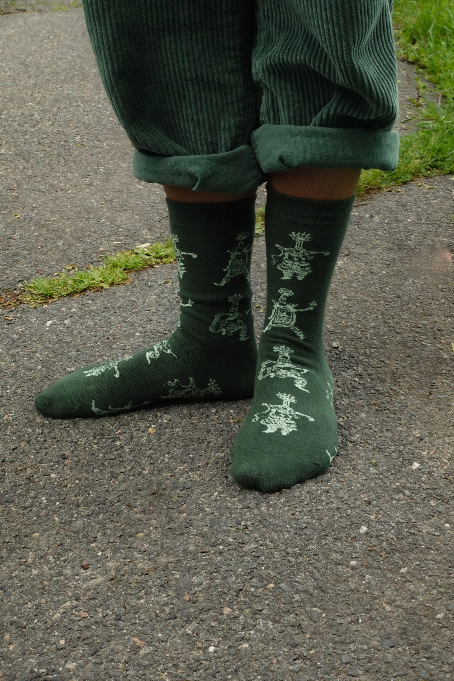 Bermuda Grass Gombey Socks