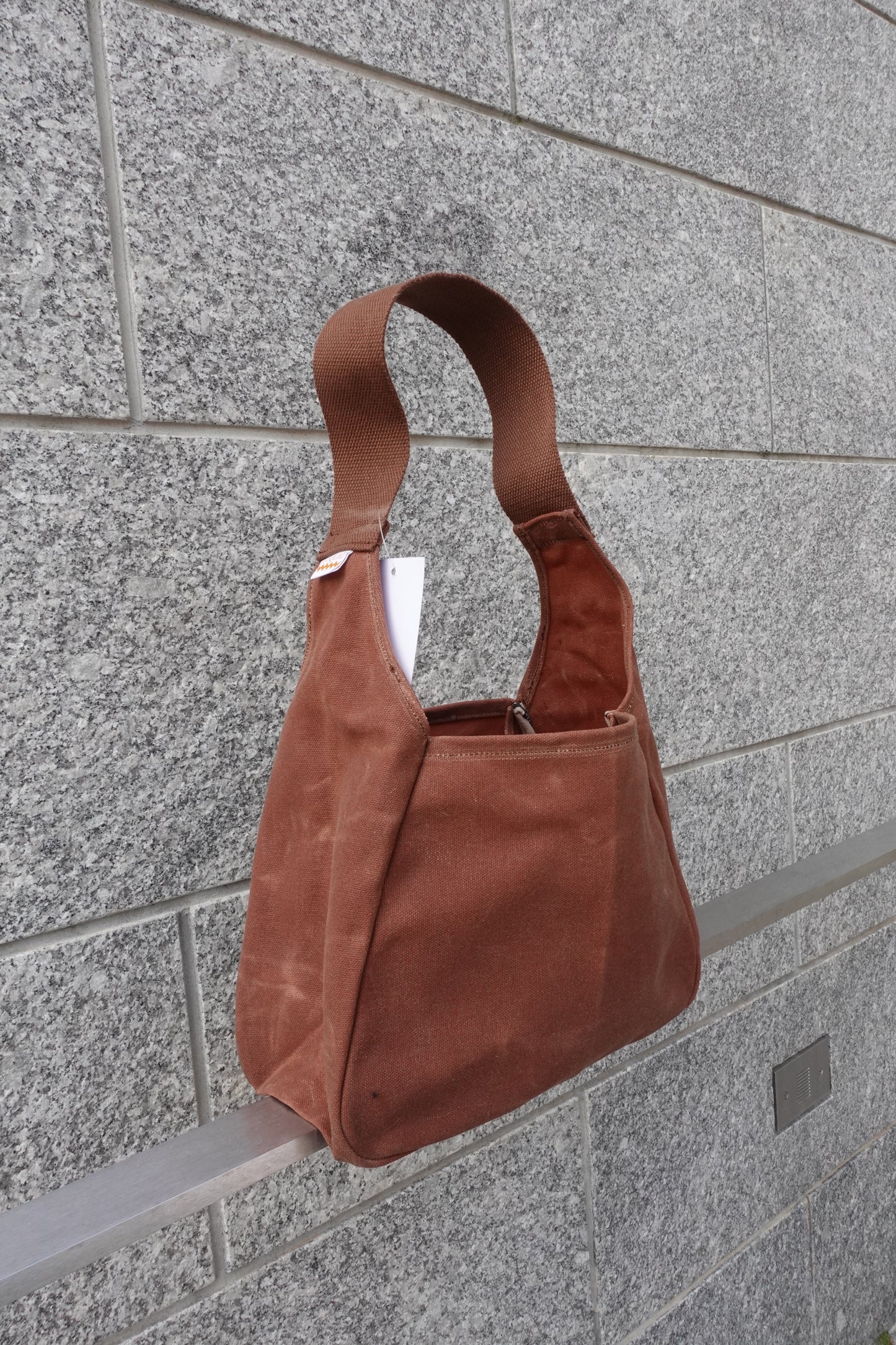Cedar Waxed Pocket Purse
