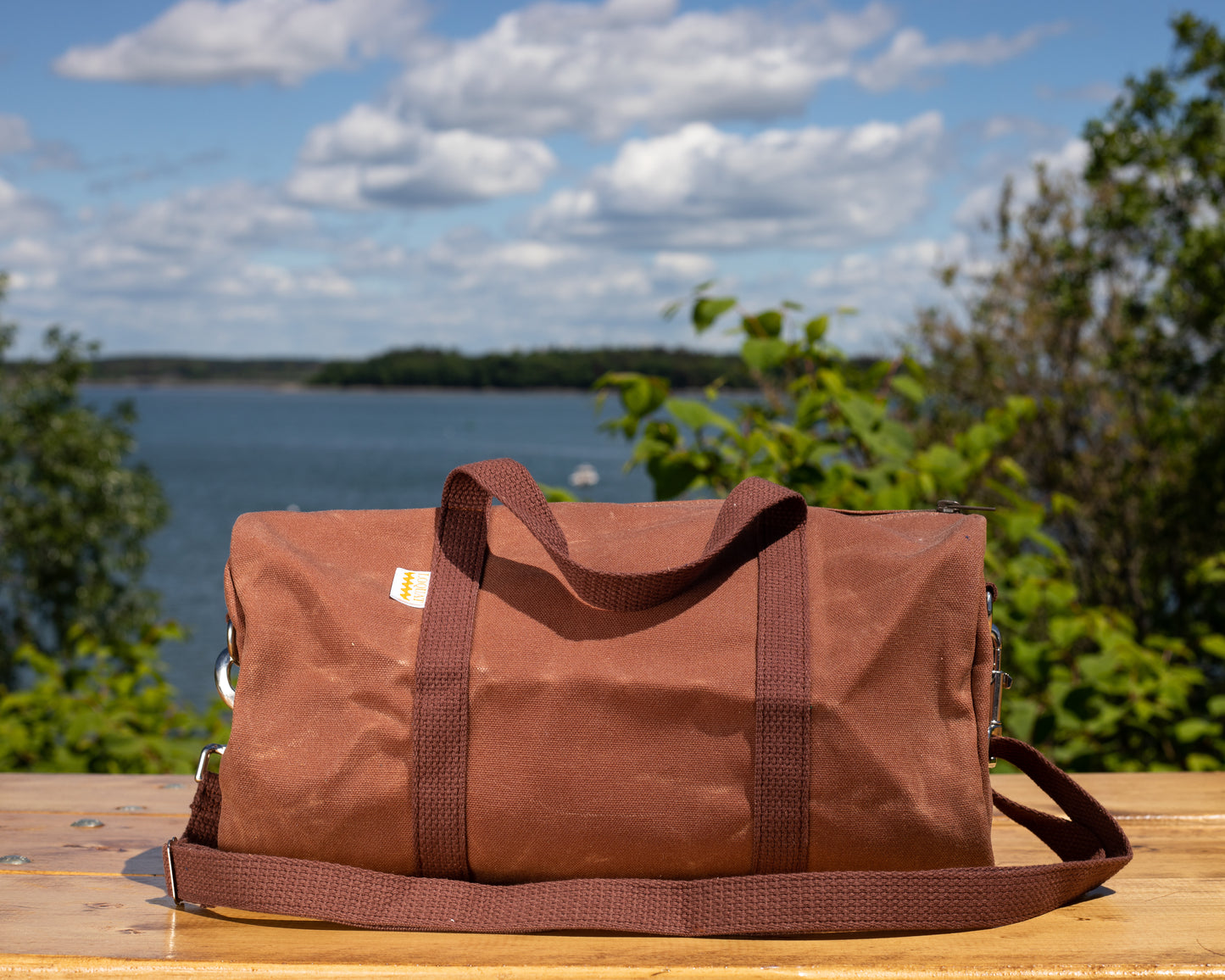 Cedar Waxed Town Bag