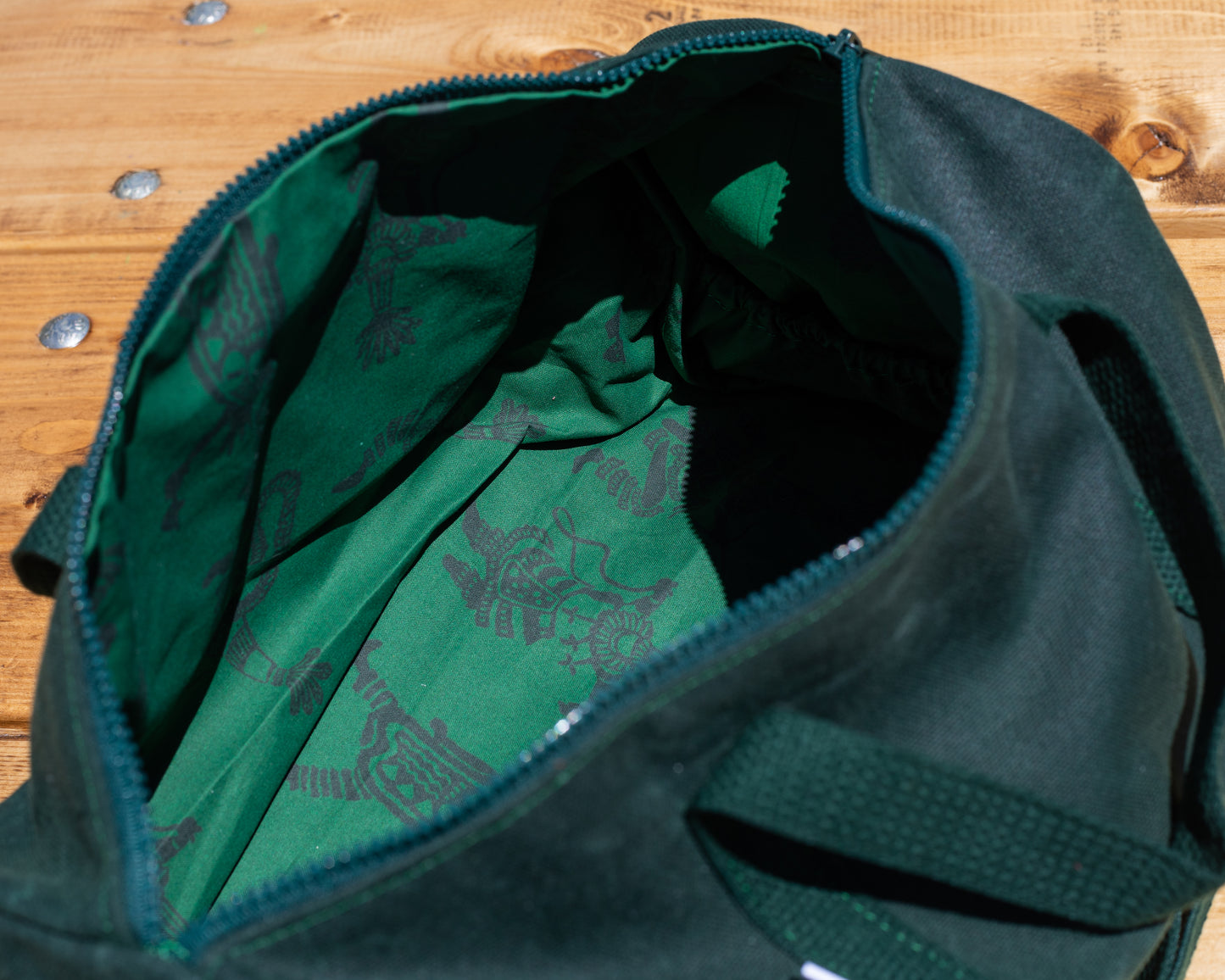 Bermuda Grass Waxed Town Bag