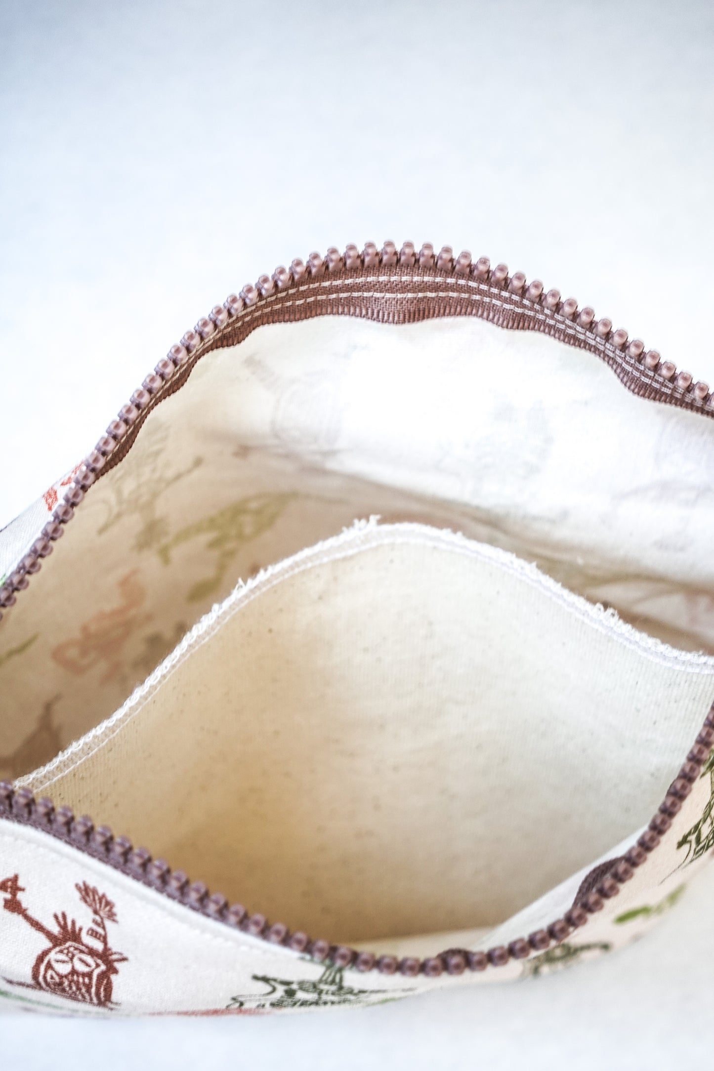 Oyster Large pouch